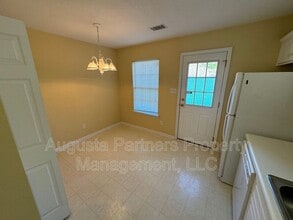 442 Flowing Creek Dr in Evans, GA - Building Photo - Building Photo