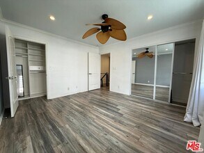 1043 Thompson Ave in Glendale, CA - Building Photo - Building Photo