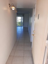 2905 Point E Dr in Aventura, FL - Building Photo - Building Photo