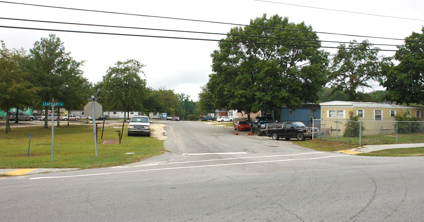 Oak Grove in West Columbia, SC - Building Photo