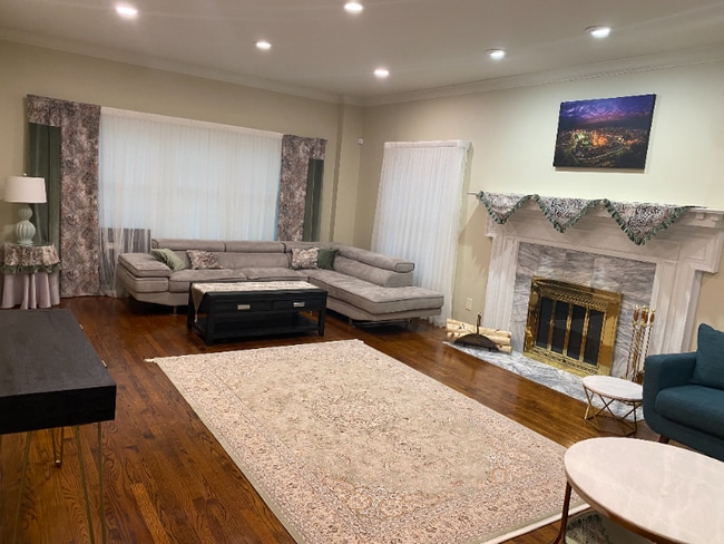 7700 Warfield Rd in Gaithersburg, MD - Building Photo - Building Photo