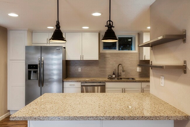 property at 3384 SE Gladstone St