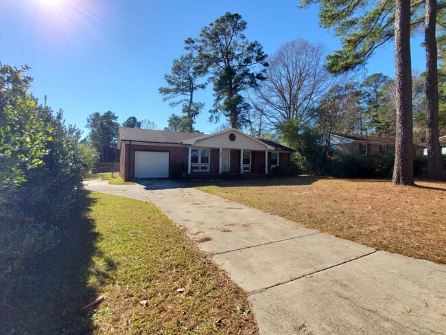 220-224 4 Ply Ln in Fayetteville, NC - Building Photo - Building Photo