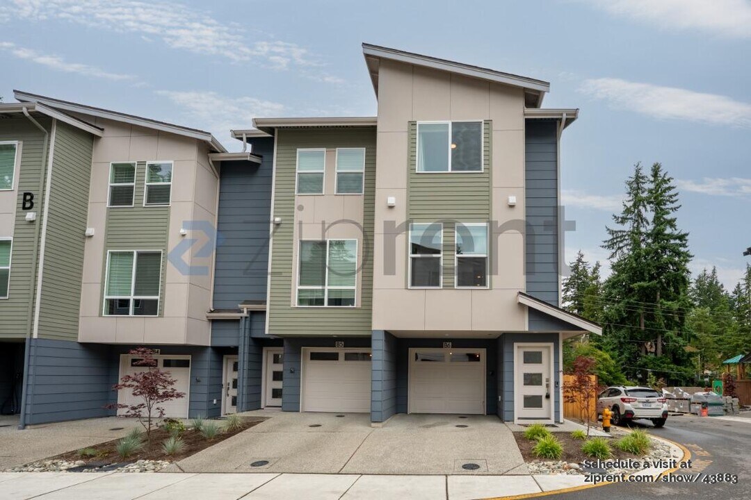 23413 Edmonds Way in Edmonds, WA - Building Photo