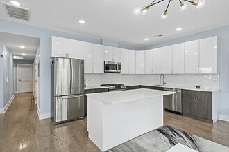 339 Randolph Ave in Jersey City, NJ - Building Photo - Building Photo
