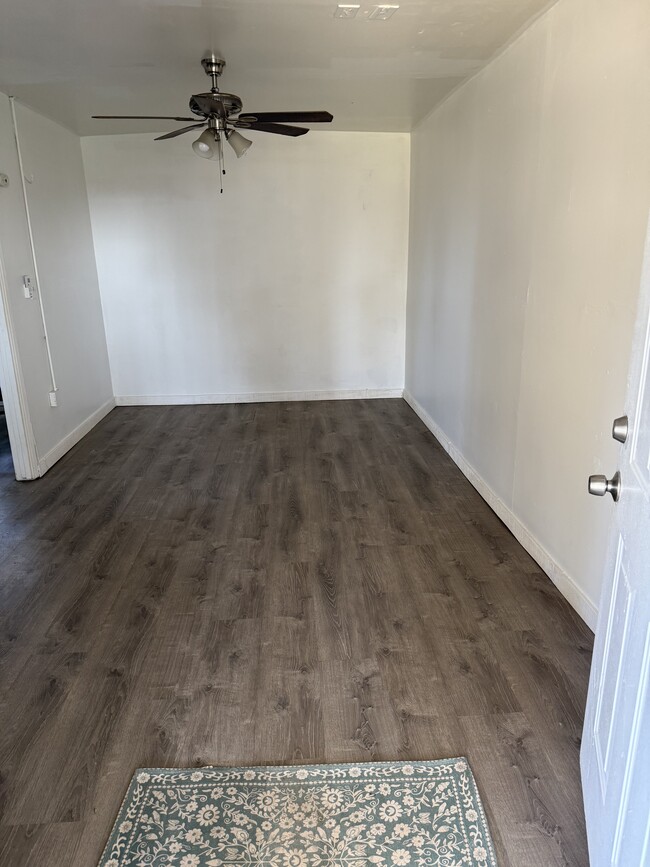 25675 Malaga Rd, Unit 1 in Menifee, CA - Building Photo - Building Photo