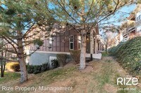 14905 Treseder St photo'