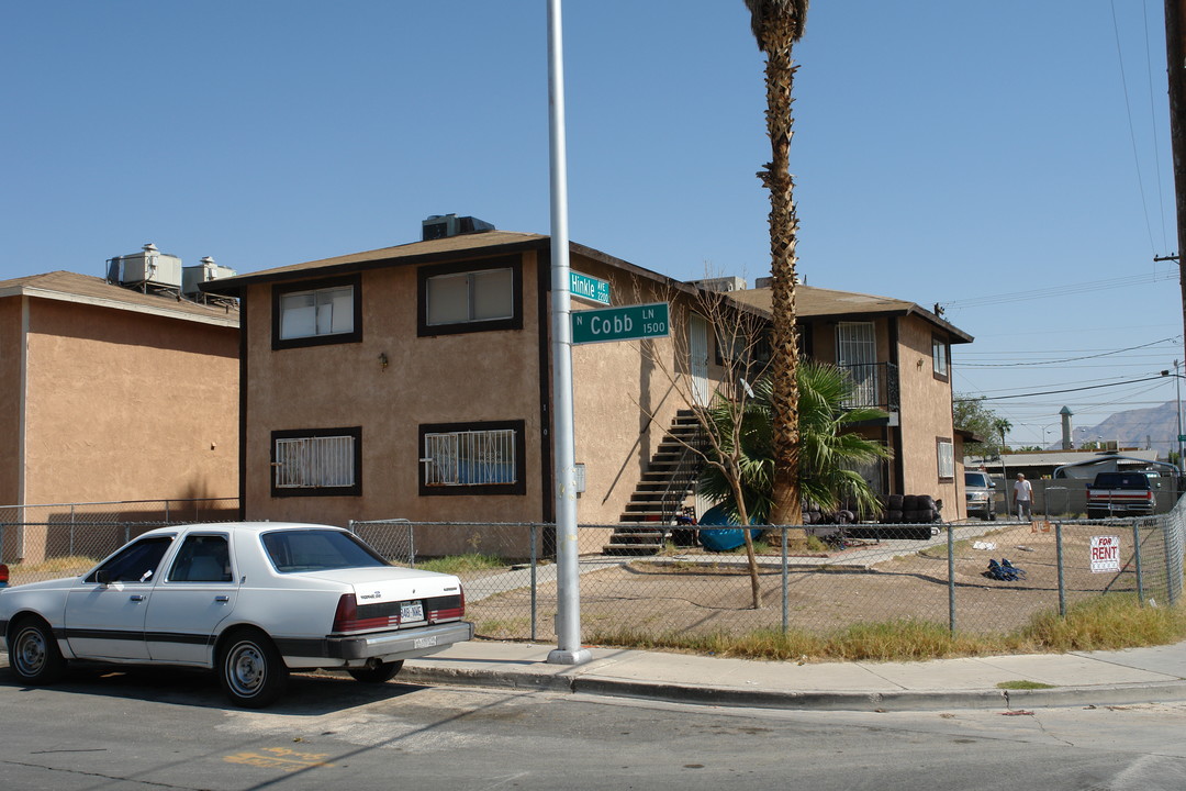 1500 Cobb Ln in Las Vegas, NV - Foto de edificio