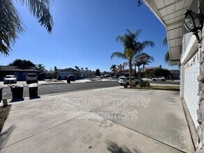 29813 Park City Ave in Menifee, CA - Building Photo - Building Photo