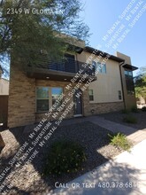 2349 W Gloria Ln in Phoenix, AZ - Foto de edificio - Building Photo