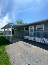 1530 Elayne St in Bethlehem, PA - Building Photo - Building Photo