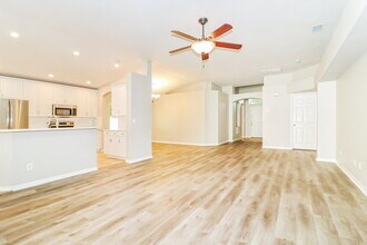 510 Caribe Ridge Way in Ruskin, FL - Foto de edificio - Building Photo