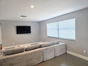 1331 NW 20th Ave in Crystal River, FL - Building Photo - Building Photo