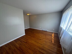 7621 Alabama Ave in St. Louis, MO - Building Photo - Building Photo
