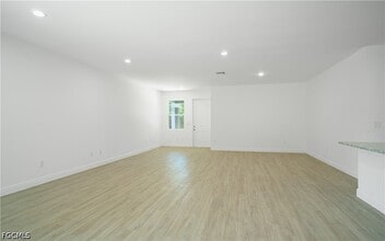 7002 Lotus Cir in La Belle, FL - Building Photo - Building Photo