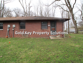 2505 Hwy Pl in Anderson, IN - Foto de edificio - Building Photo