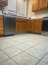 1573 Mary St in Bristol, VA - Foto de edificio - Building Photo