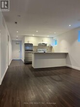 104 Mentor Blvd in Toronto, ON - Building Photo - Building Photo