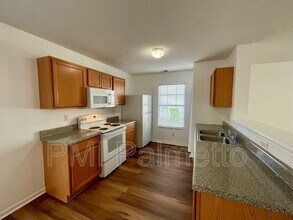 944 Schofield Ln in Columbia, SC - Building Photo - Building Photo