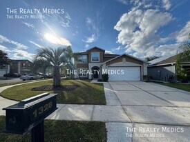 1328 Karok St in Orlando, FL - Building Photo