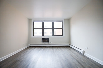 5859 N Winthrop Ave, Unit #305 in Chicago, IL - Building Photo - Building Photo