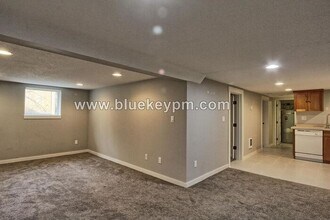 339 N Skidmore St in Portland, OR - Foto de edificio - Building Photo