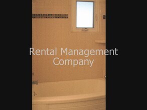 3886 W Rialto Ave in Fresno, CA - Building Photo - Building Photo
