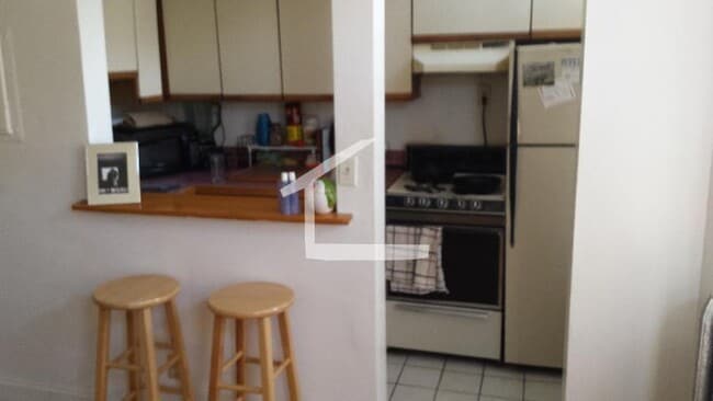 324 Chestnut Hill Ave, Unit 3