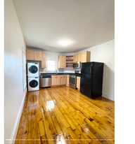 103 Summer St, Unit M-3 in Somerville, MA - Building Photo
