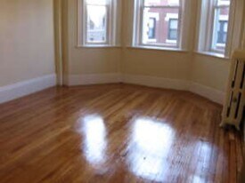 1123 Commonwealth Ave in Boston, MA - Building Photo