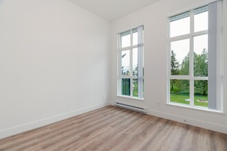 10590-10590 139 St in Surrey, BC - Building Photo - Building Photo