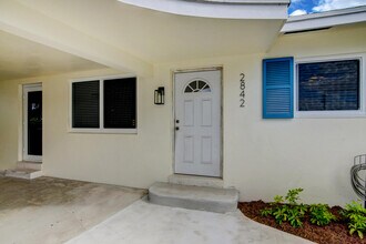 2842 SW 6th St in Boynton Beach, FL - Building Photo - Building Photo