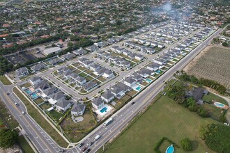12729 SW 211th St, Unit 1 in Miami, FL - Building Photo - Building Photo
