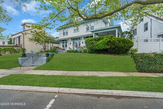 704 8th Ave in Asbury Park, NJ - Building Photo - Building Photo