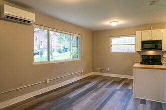 346 Cummins Rd in Asheville, NC - Building Photo - Building Photo