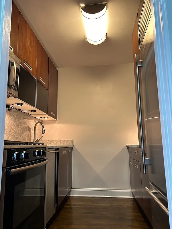 property at 382 Central Prk W