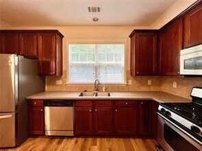 3473 Stoneham Dr NW in Duluth, GA - Building Photo - Building Photo