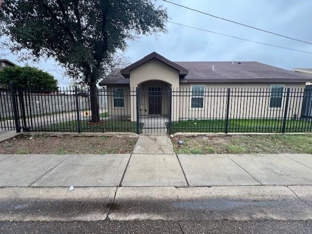 4119 Sanders Ave in Laredo, TX - Building Photo