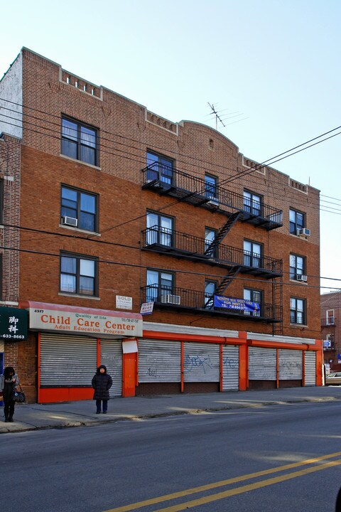 4317 8th Ave in Brooklyn, NY - Building Photo