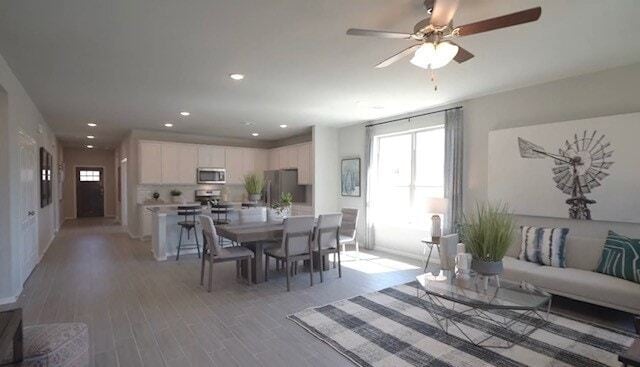 5707 Aurora Grns Ln in Katy, TX - Foto de edificio - Building Photo