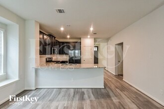 11631 Bakersfield Pass in San Antonio, TX - Building Photo - Building Photo