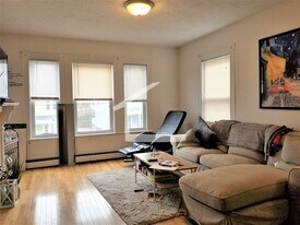 64 Murdock St in Boston, MA - Building Photo