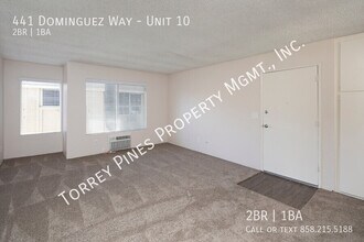 441 Dominguez Way-Unit -Unit 10 in El Cajon, CA - Building Photo - Building Photo