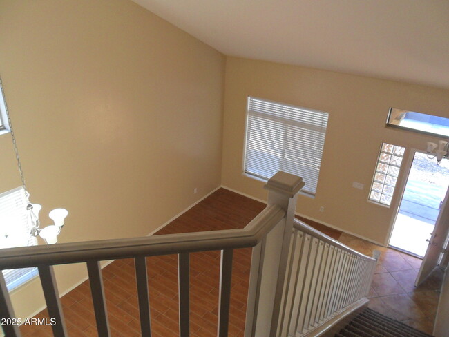 property at 25863 W Elizabeth Ave