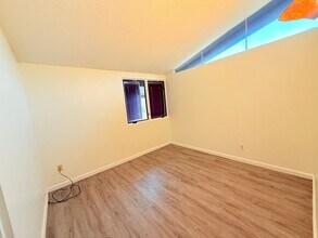 401 N Lupine St in Lompoc, CA - Building Photo - Building Photo