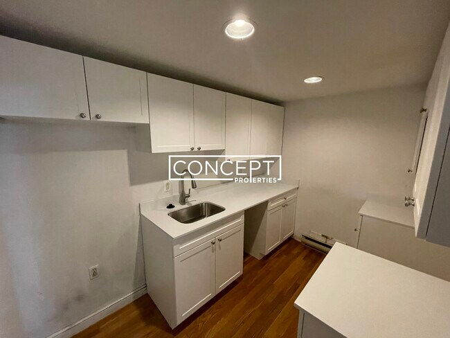 1742 Washington St, Unit 1 in Boston, MA - Building Photo - Building Photo