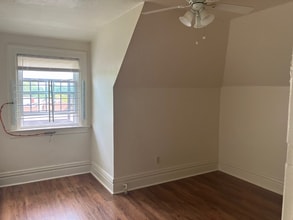 6549 Northumberland St in Pittsburgh, PA - Building Photo - Building Photo