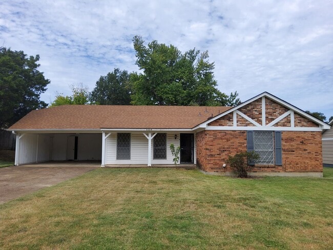 3169 Altruria Rd