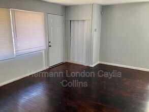 9839 Medford Dr in St. Louis, MO - Building Photo - Building Photo