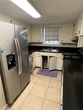 4017 Cottage Hill Rd in Mobile, AL - Building Photo - Building Photo